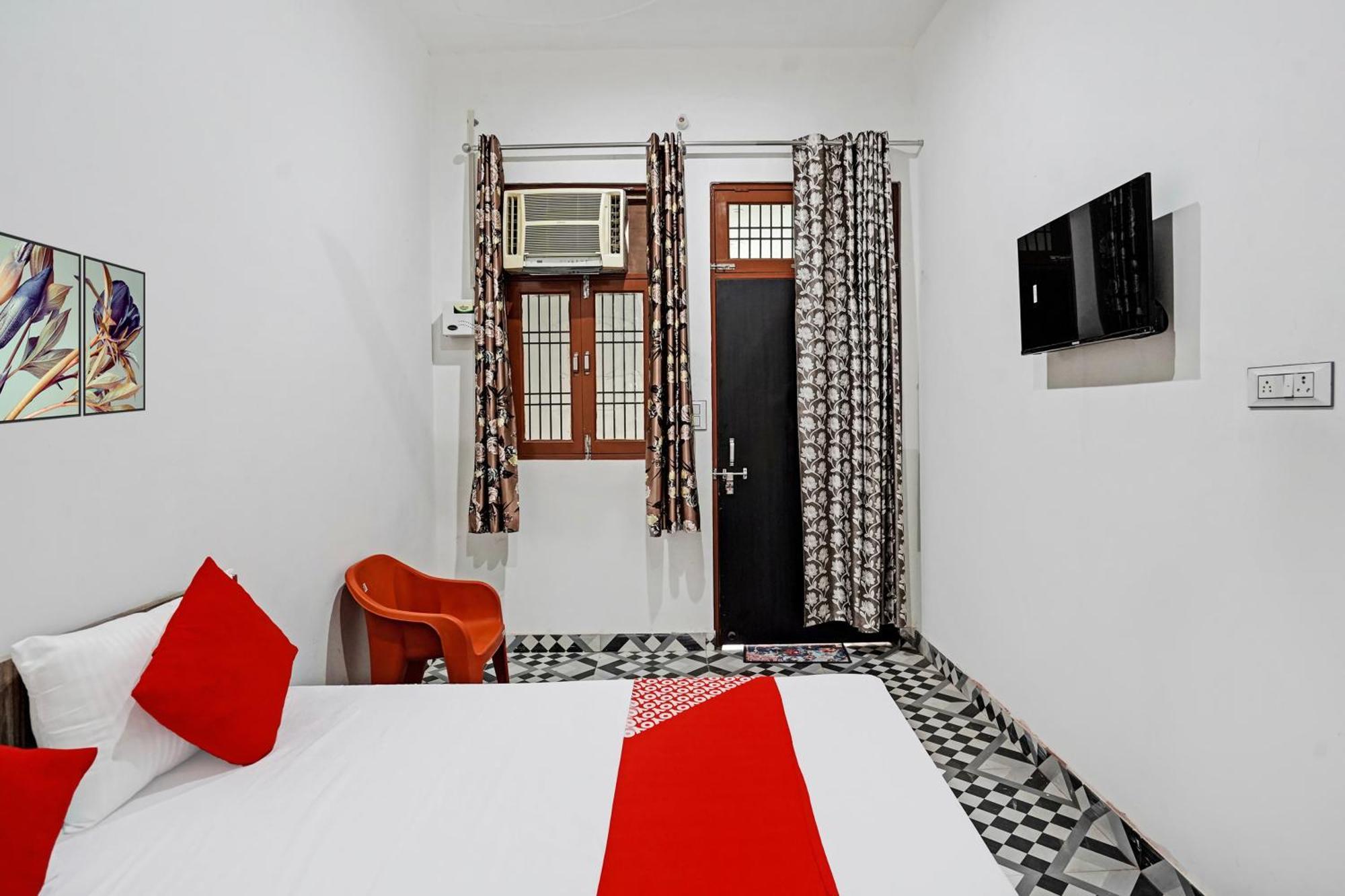 Hotel O Sparrow House Residency Bulandshahr Buitenkant foto