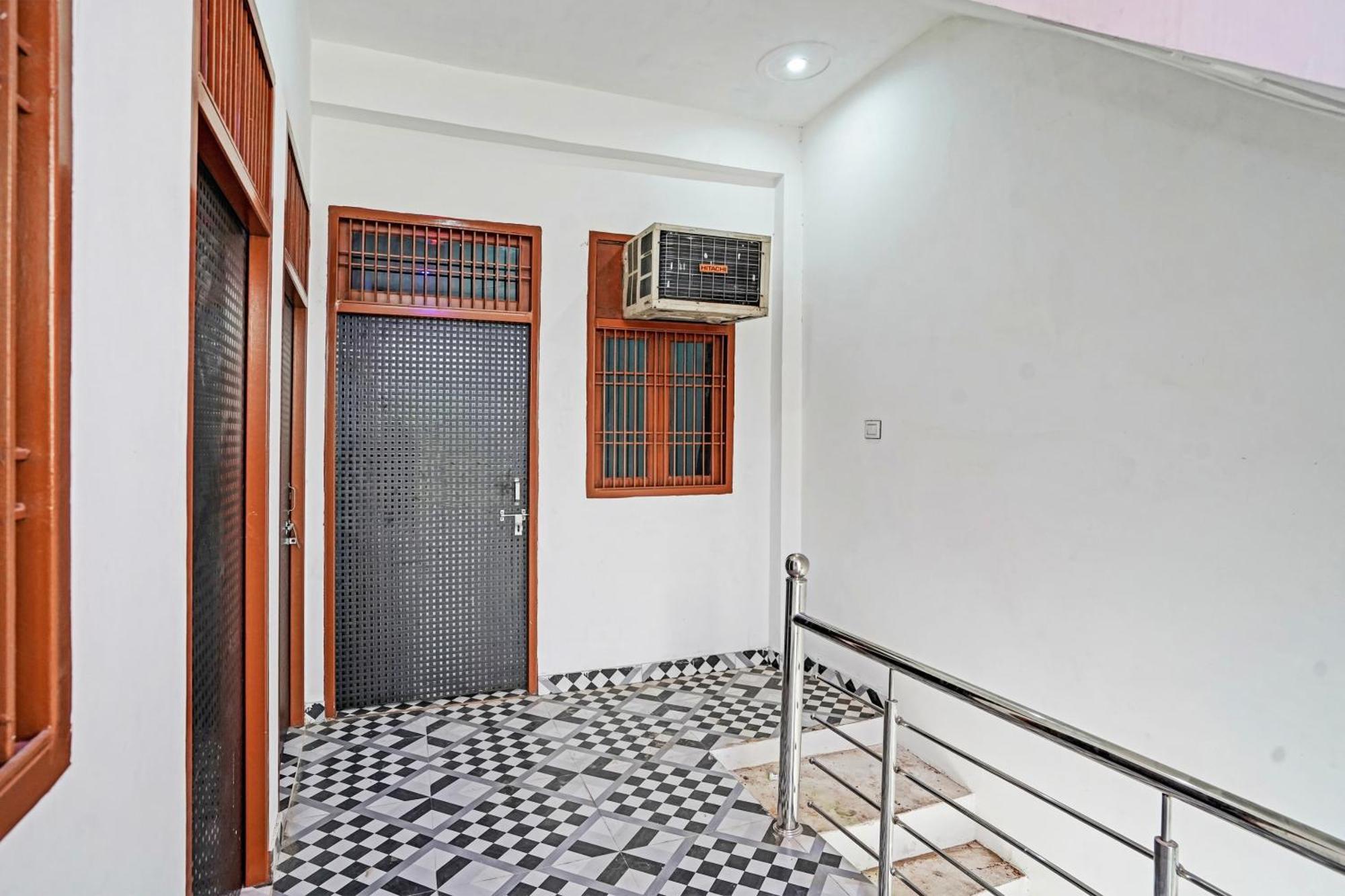 Hotel O Sparrow House Residency Bulandshahr Buitenkant foto
