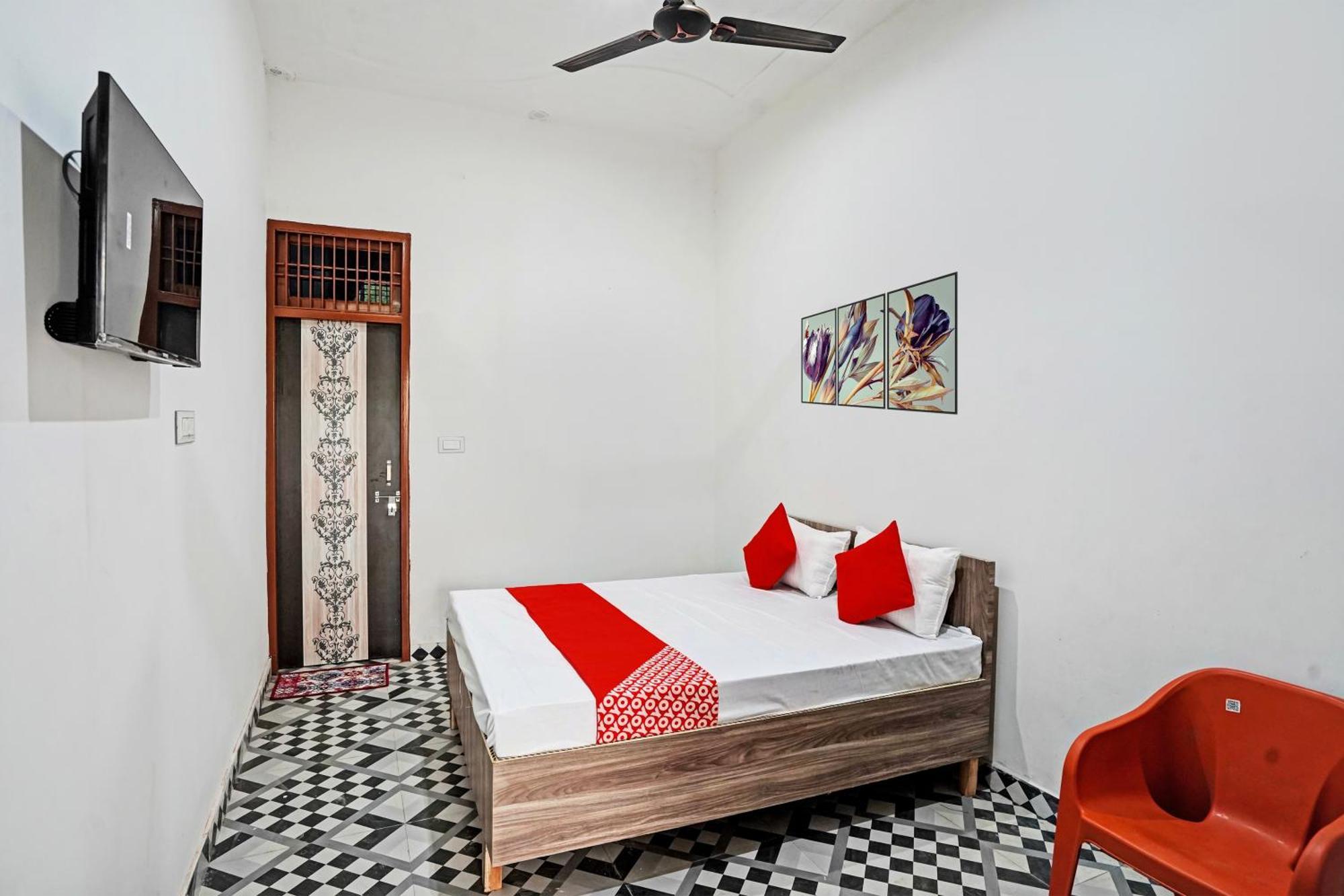 Hotel O Sparrow House Residency Bulandshahr Buitenkant foto